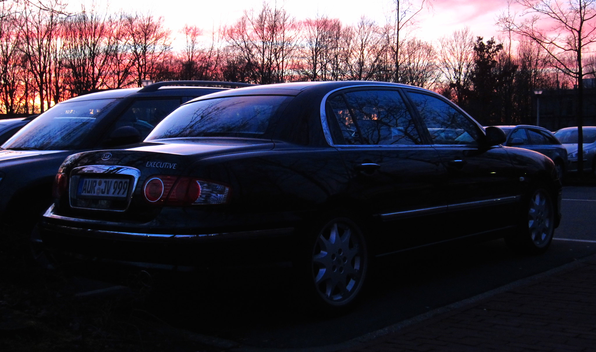 AUR JV 999, Kia Opirus 1st gen (GH), 2003–2006