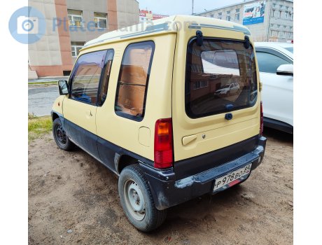 р978во89, Mitsubishi Minica