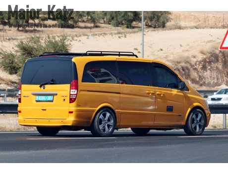 9-0284-30, Mercedes-Benz Viano