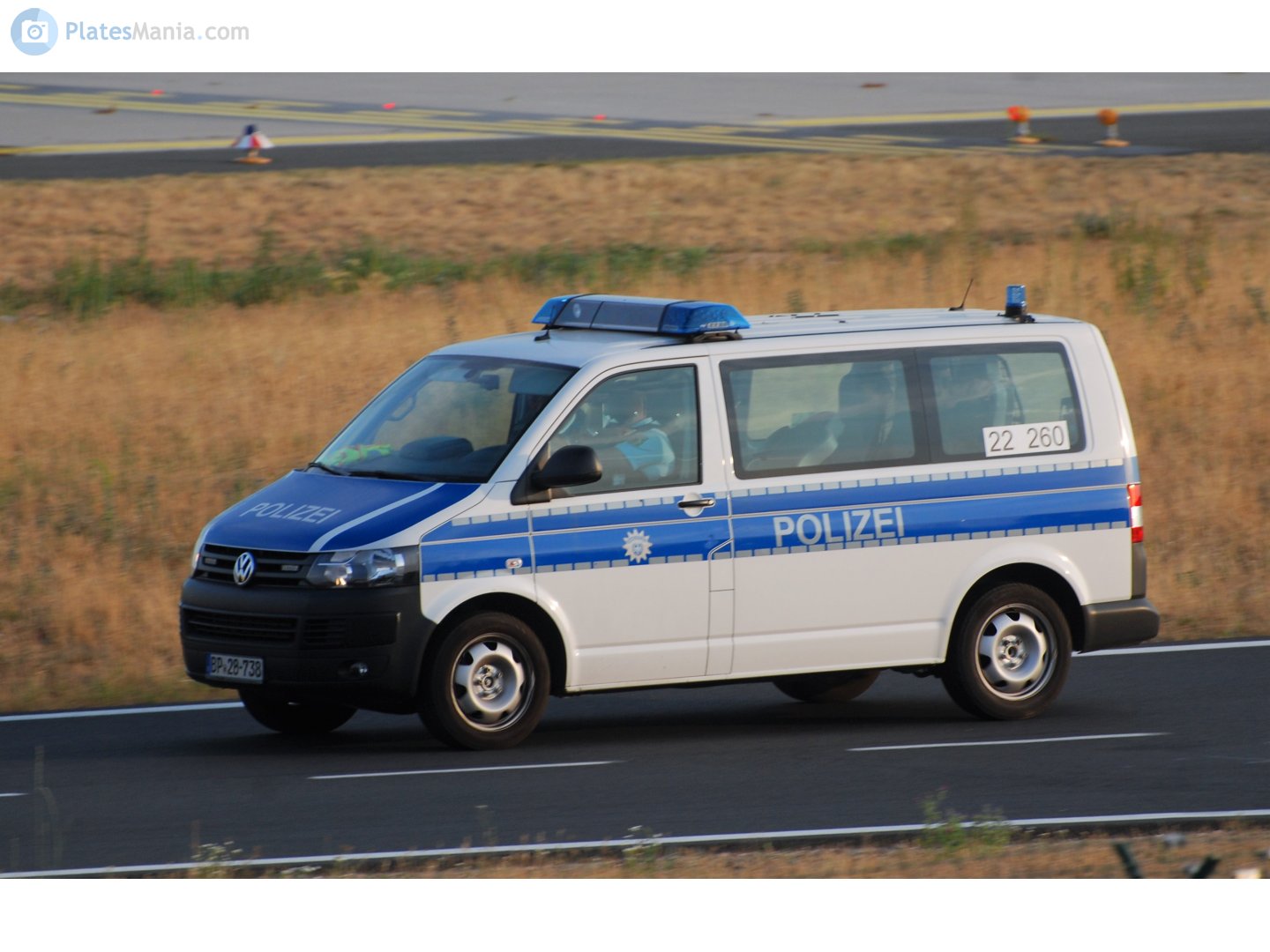 BP 28-738, Volkswagen Transporter 5th gen Van (T5) (7E/7H), facelift, 2009–2015