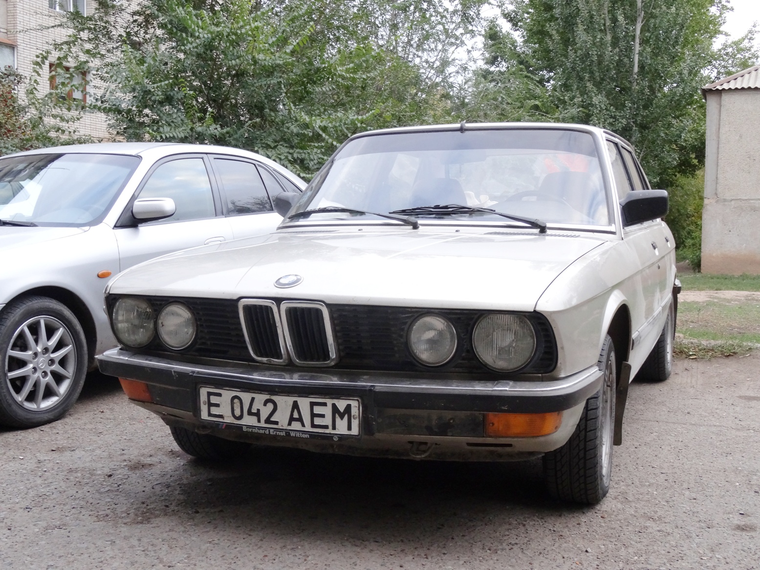 E 042 AEM, BMW 5 Series 2nd gen (E28), 1981–1988