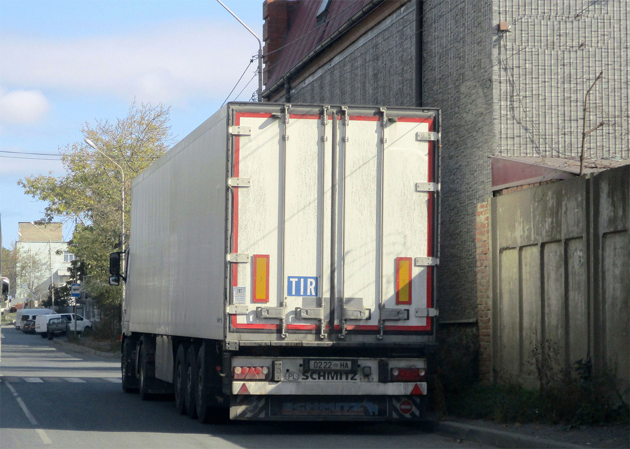 0222 НА, Schmitz SKO 