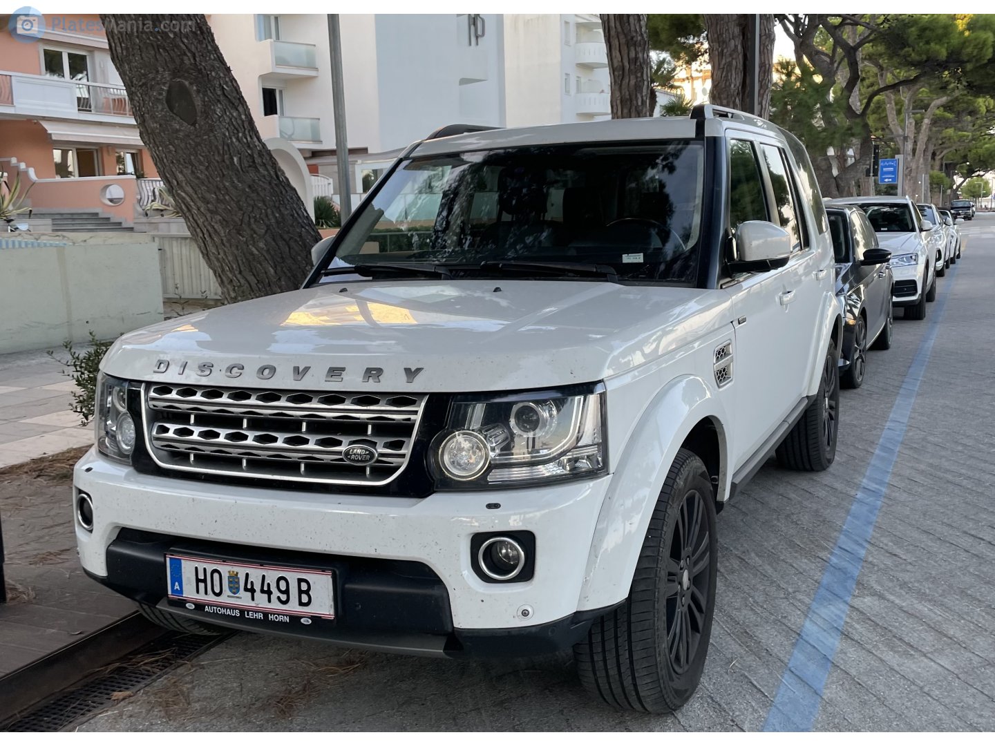 HO 449 B, Land Rover Discovery 4th gen (LR4) (L319), 2009–2016