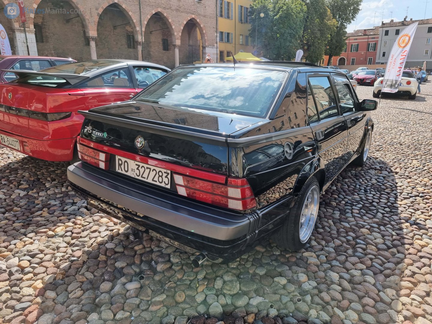 RO 327283, Alfa Romeo 75 1st gen (162B), 1985–1992