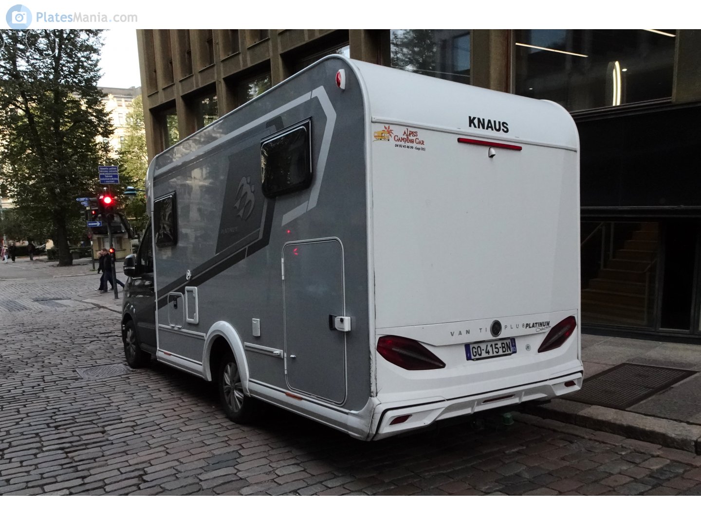 GQ-415-BN, Knaus Vansation 