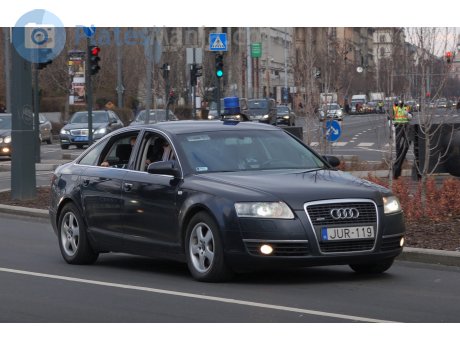 JUR-119, Audi A6