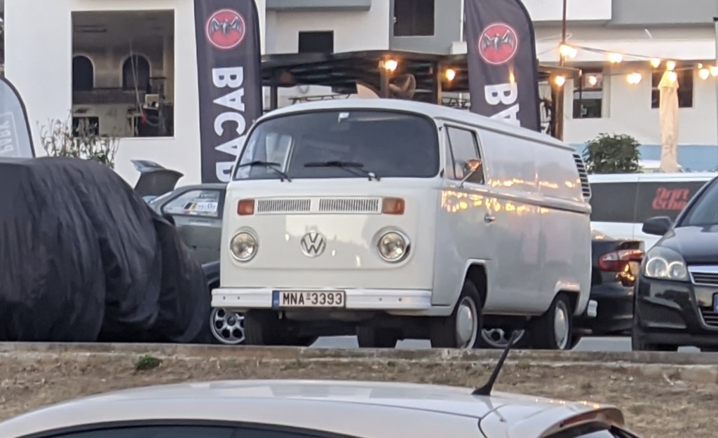 MNA-3393, Volkswagen Transporter 2nd gen Panel Van (T2b), 1st facelift, 1967–1979 (–1982 for BR- and MX-market)