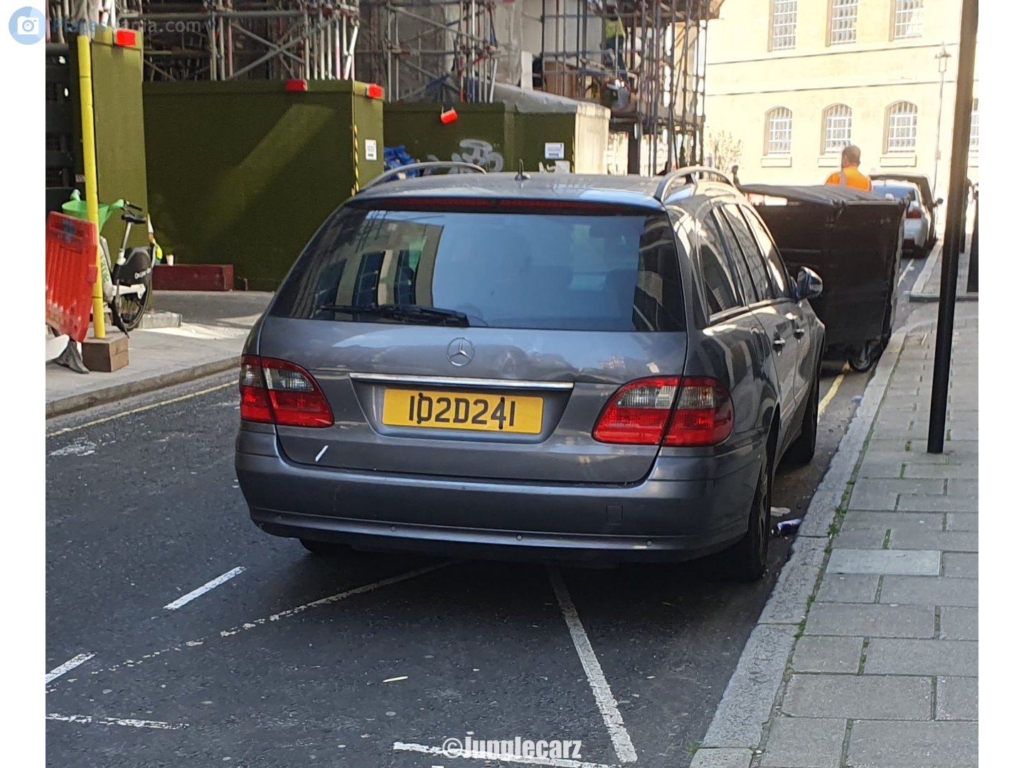 102D241, Mercedes-Benz E-Klasse 3rd gen Wagon (S211), 2002­–2009