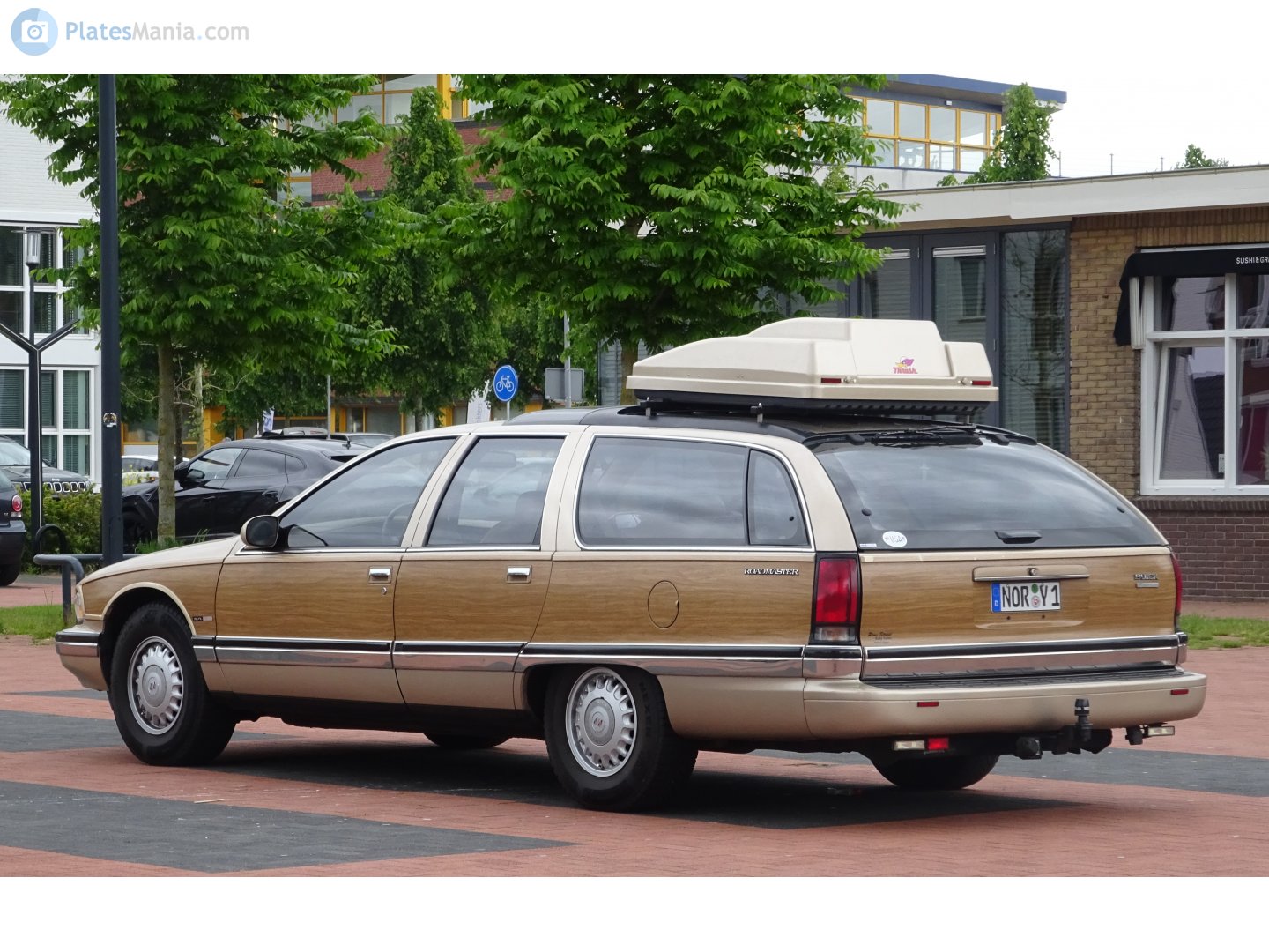 NOR Y 1, Buick Roadmaster 8th gen Wagon (B-body), 1990–1996