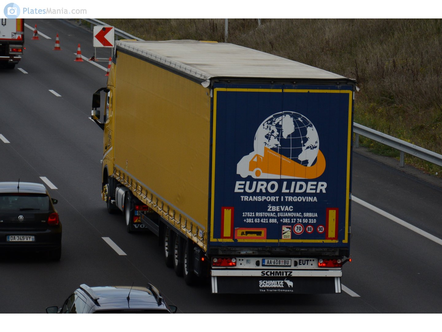 AA-608 BU, Schmitz SCS 