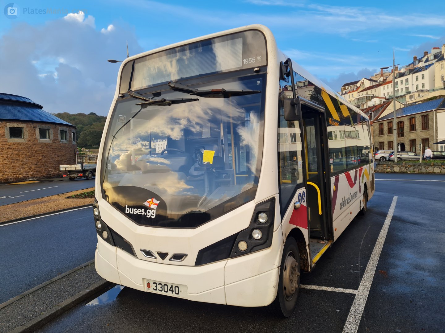 33040, Wrightbus StreetLite 