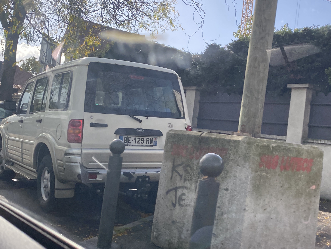 BE-129-RW, Mahindra Scorpio 