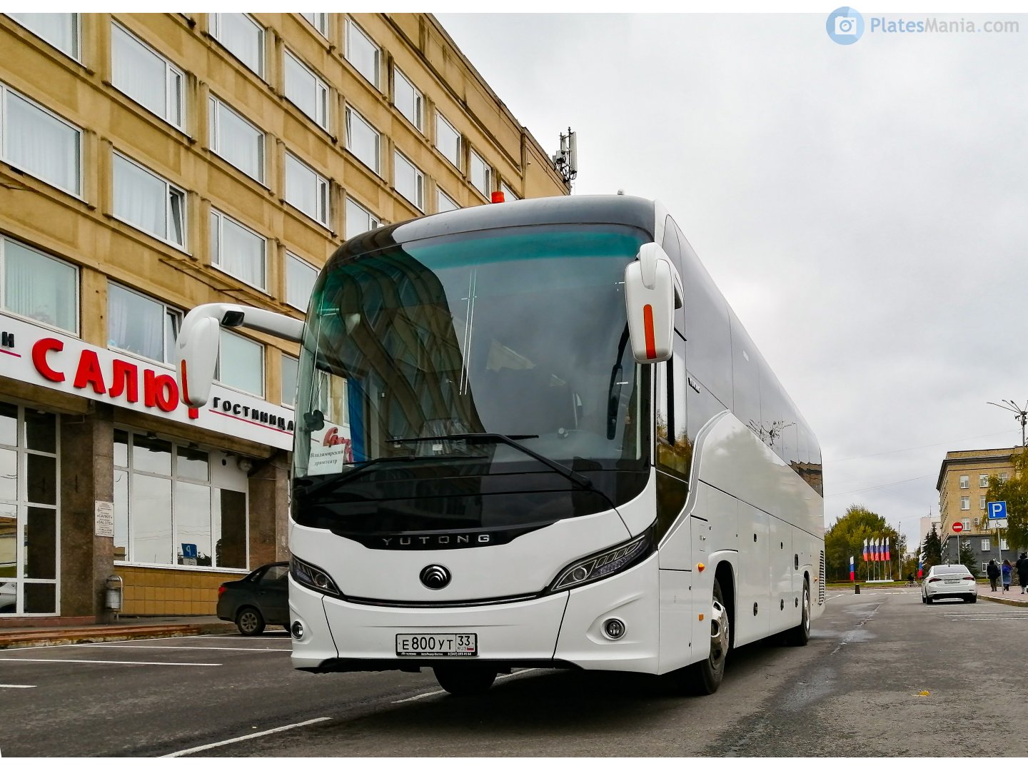 е 800 ут 33, Yutong ZK6128H 
