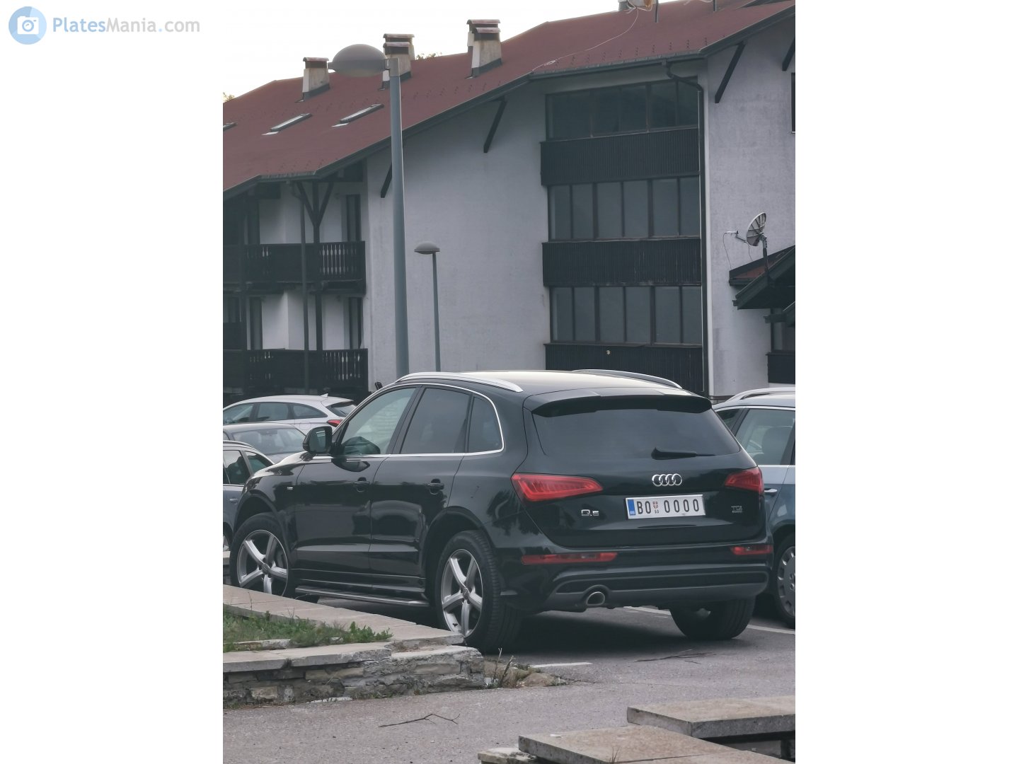 BO OOOO, Audi Q5 1st gen (8RB), 2008–2017