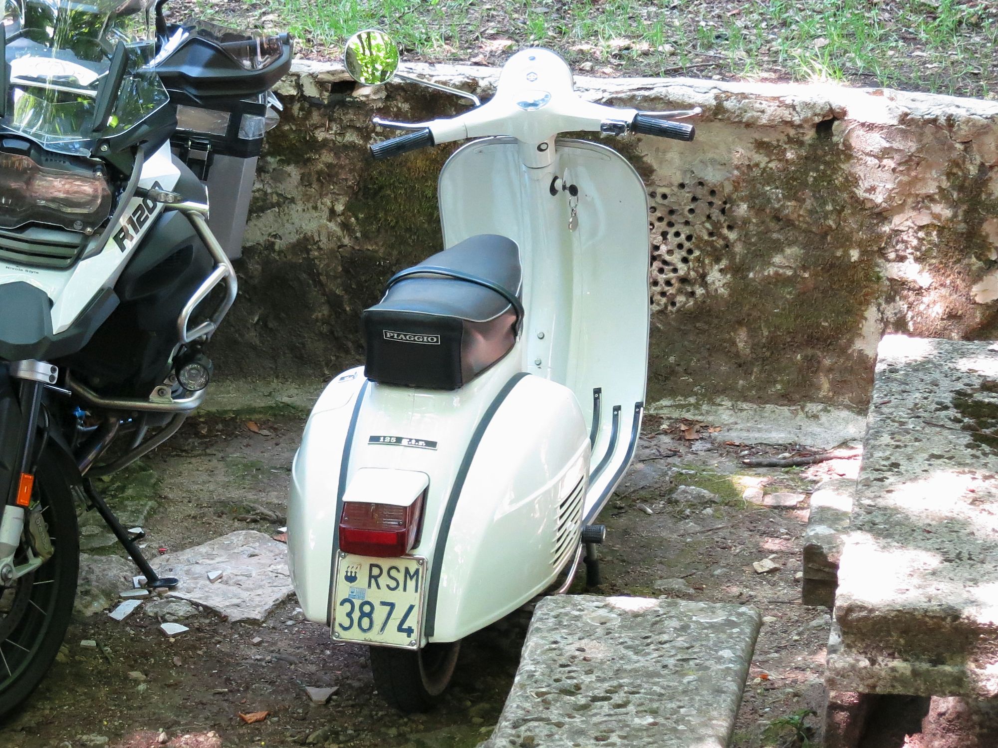 3874, Vespa 125 