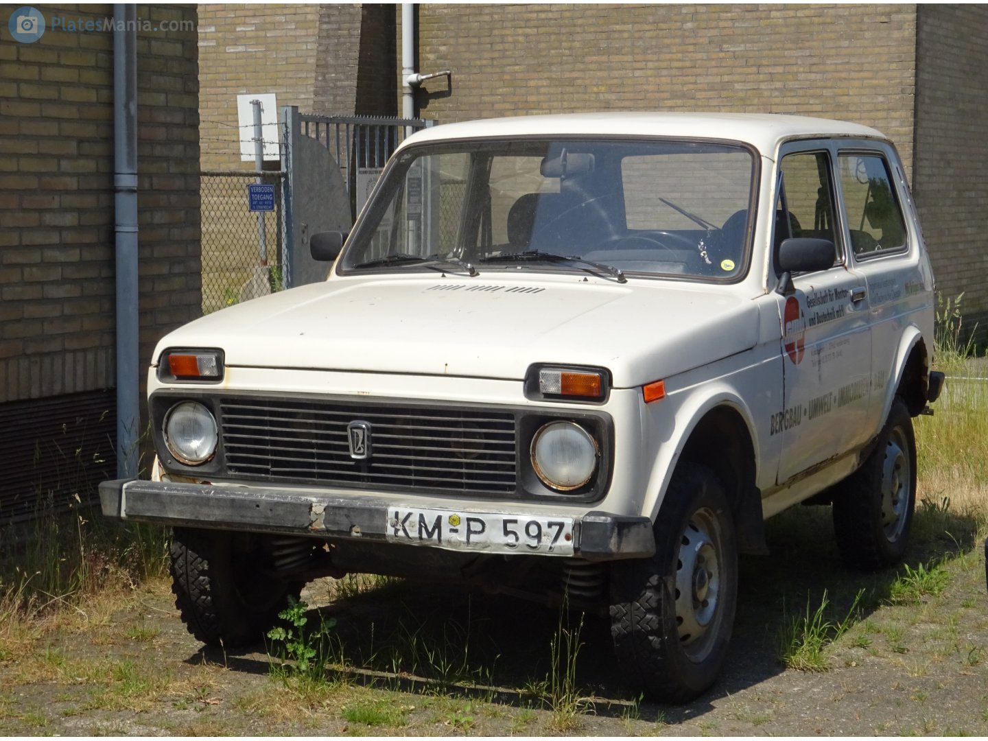 KM P 597, Lada (VAZ) 2121 Нива 21213/21214 (Legend), 1994–