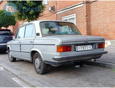 O 1971 L, SEAT 124