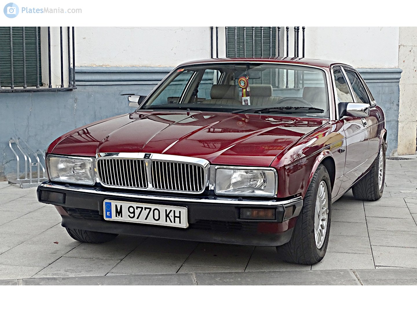 M 9770 KH, Jaguar Sovereign 2nd gen (XJ40), 1986–1994