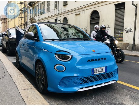 GR 444 KL, Abarth 500e