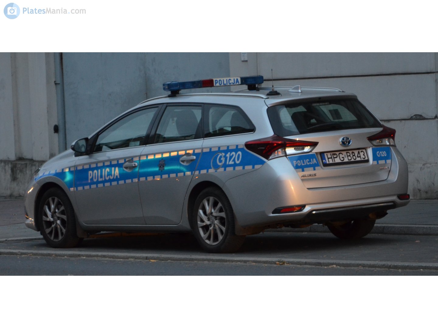 HPG B843, Toyota Auris 2nd gen Touring Sports (E180), facelift, 2015–2019