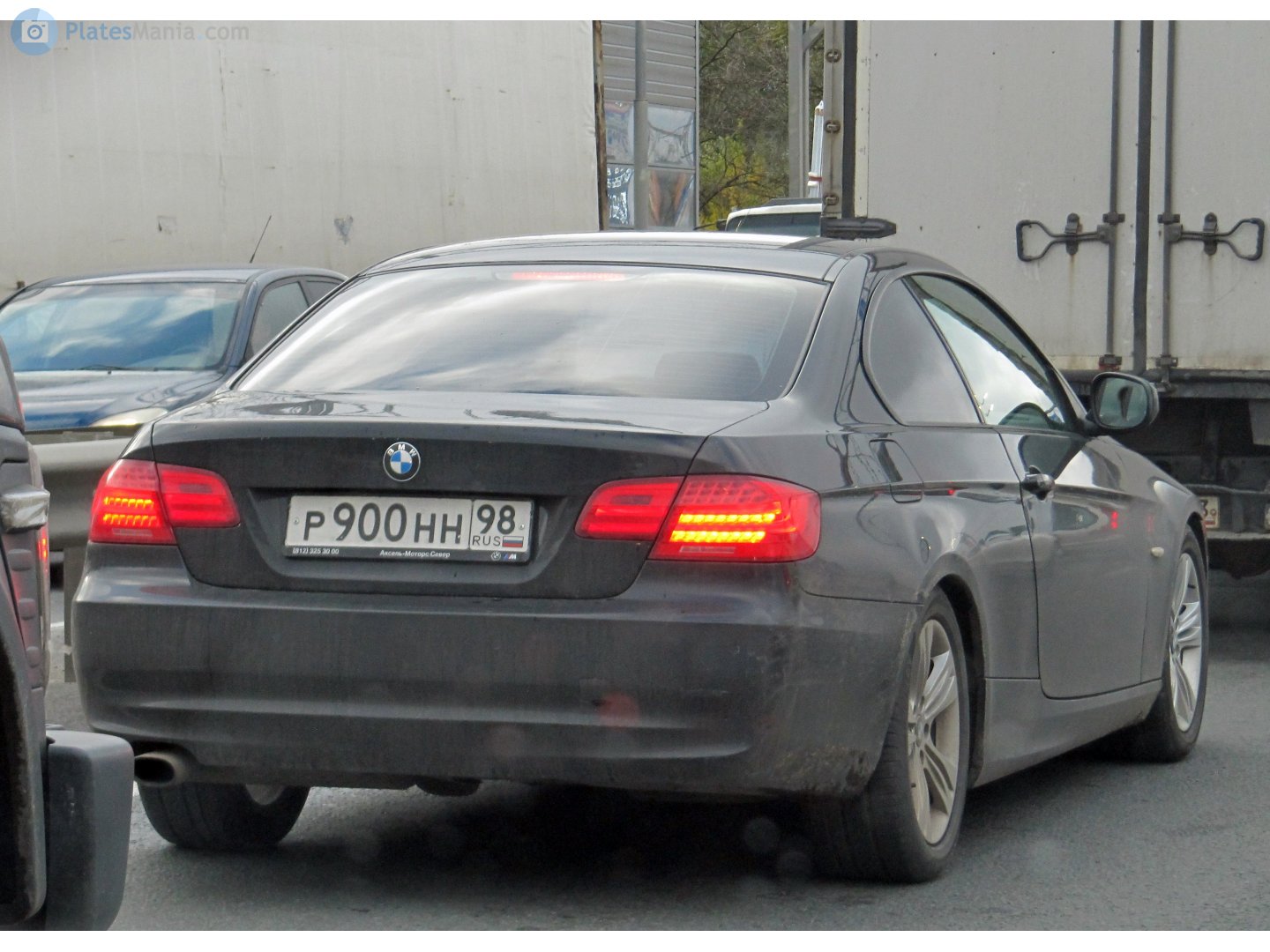р 900 нн 98, BMW 3 Series 5th gen Coupé (E92), 2006–2013