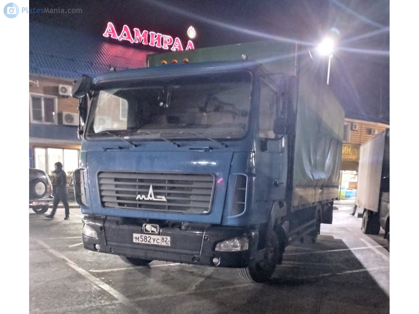 м 582 ус 82, MAZ 4370/4371 