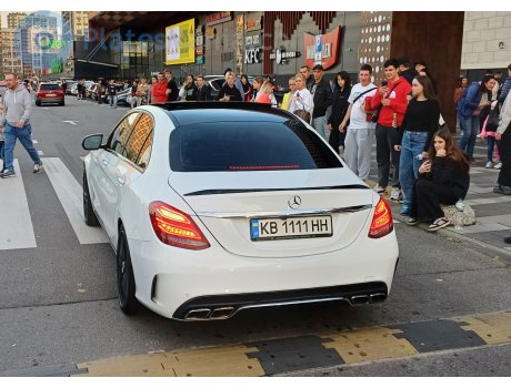 KB 1111 HH, Mercedes-Benz C-Klasse