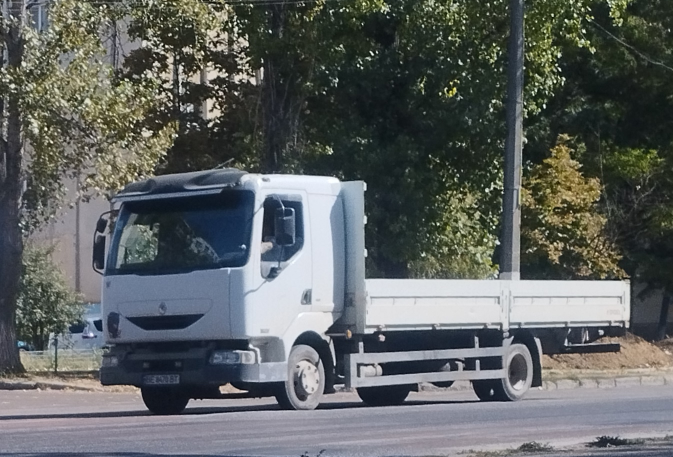 BE 8470 BT, Renault Midlum 1st gen, 1999–2006