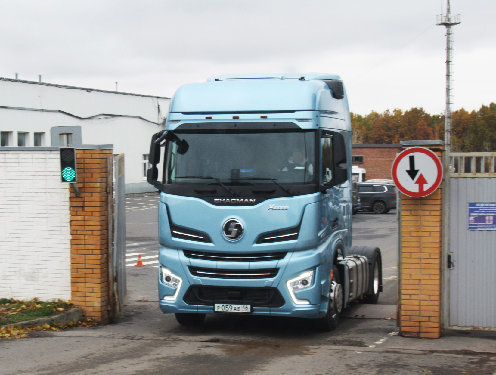 р 059 ае 46, Shacman (Shaanxi) X6000 1st gen, 2017–