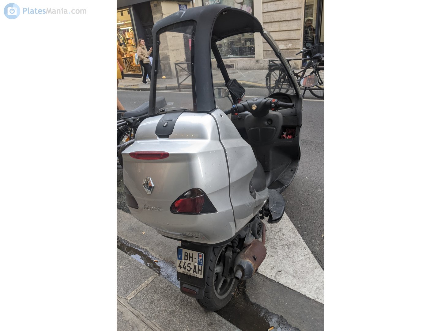 BH-445-AH, Renault Fulltime 