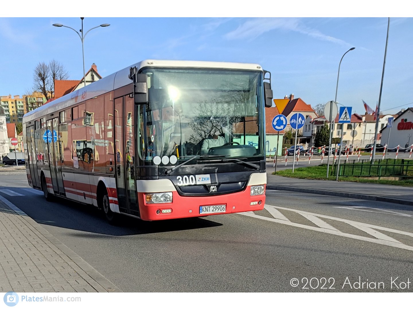KNT 29906, SOR NB12 