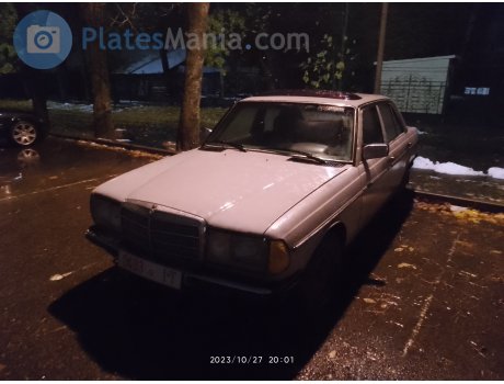 0493 IT, Mercedes-Benz E-Klasse