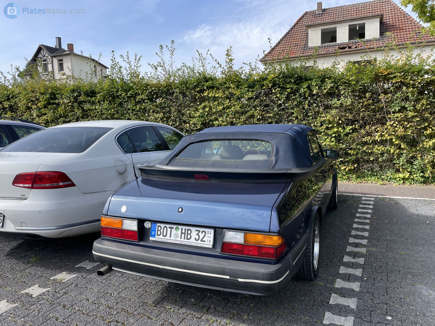 BOT HB 32 (04/10), SAAB 900 1st gen Convertible, 1986–1993