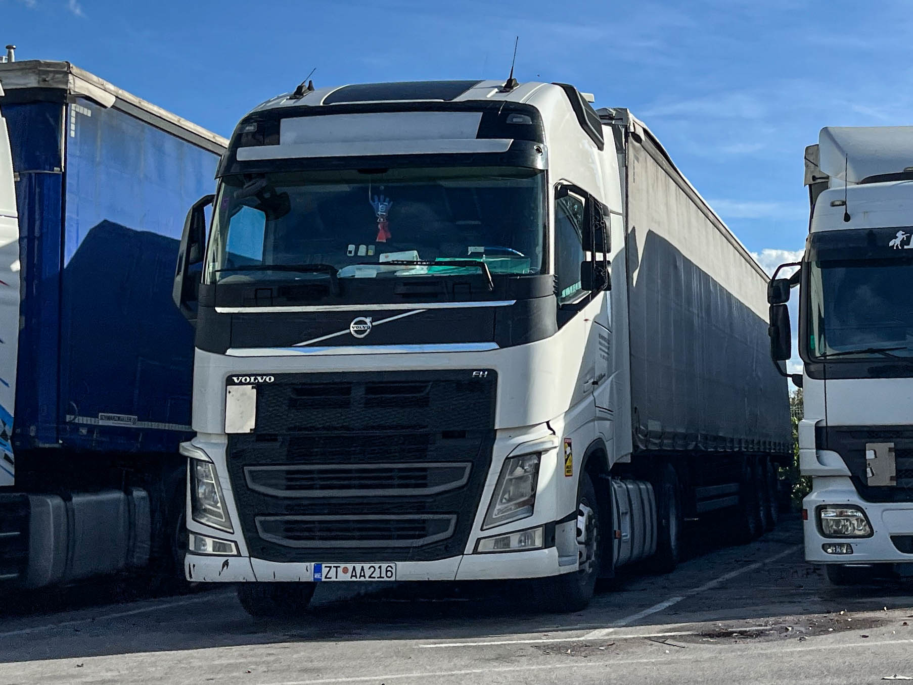 ZT AA216, Volvo FH 3rd gen, 2012–2020