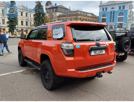 11 HELLBOY, Toyota 4Runner