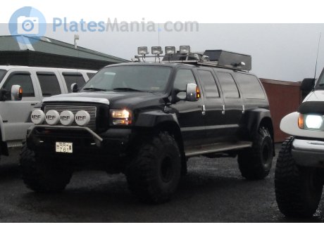 RR 761, Ford Excursion