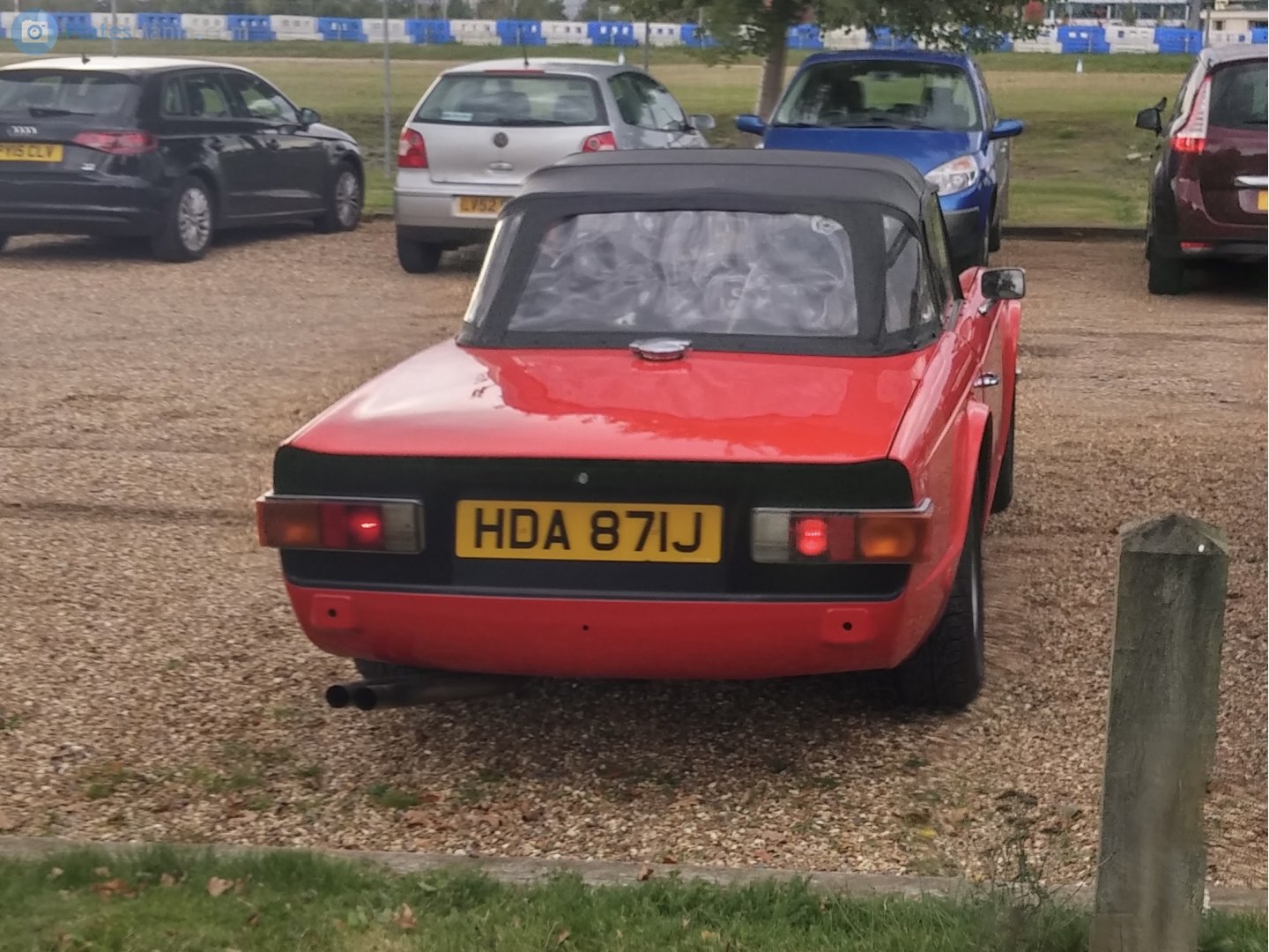 HDA871J, Triumph TR6 