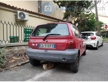CA 916 PX, Renault Twingo