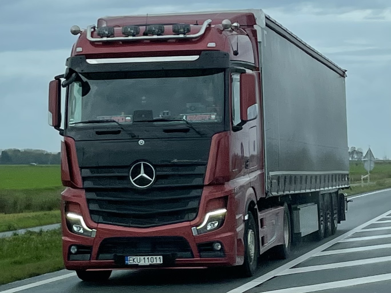 EKU 11011, Mercedes-Benz Actros 3rd gen (MP4/MP5), 2011–