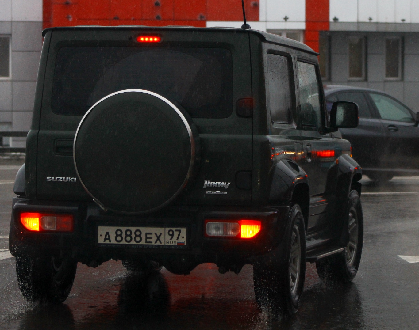 а 888 ех 97, Suzuki Jimny 4th gen 3-door SUV (JB64W/JB74W), 2018–