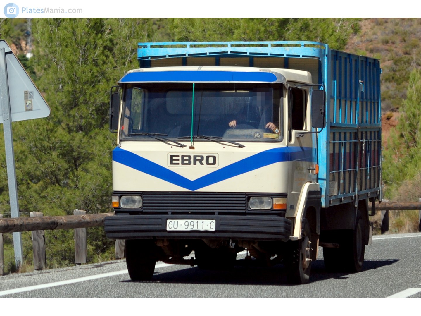 CU 9911 C, Ebro L-Series 