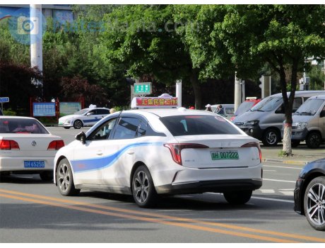 吉H·D07222, Hongqi E-QM5