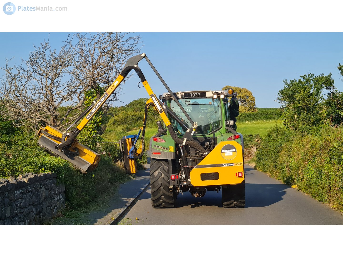 7037, Fendt 500-Series 