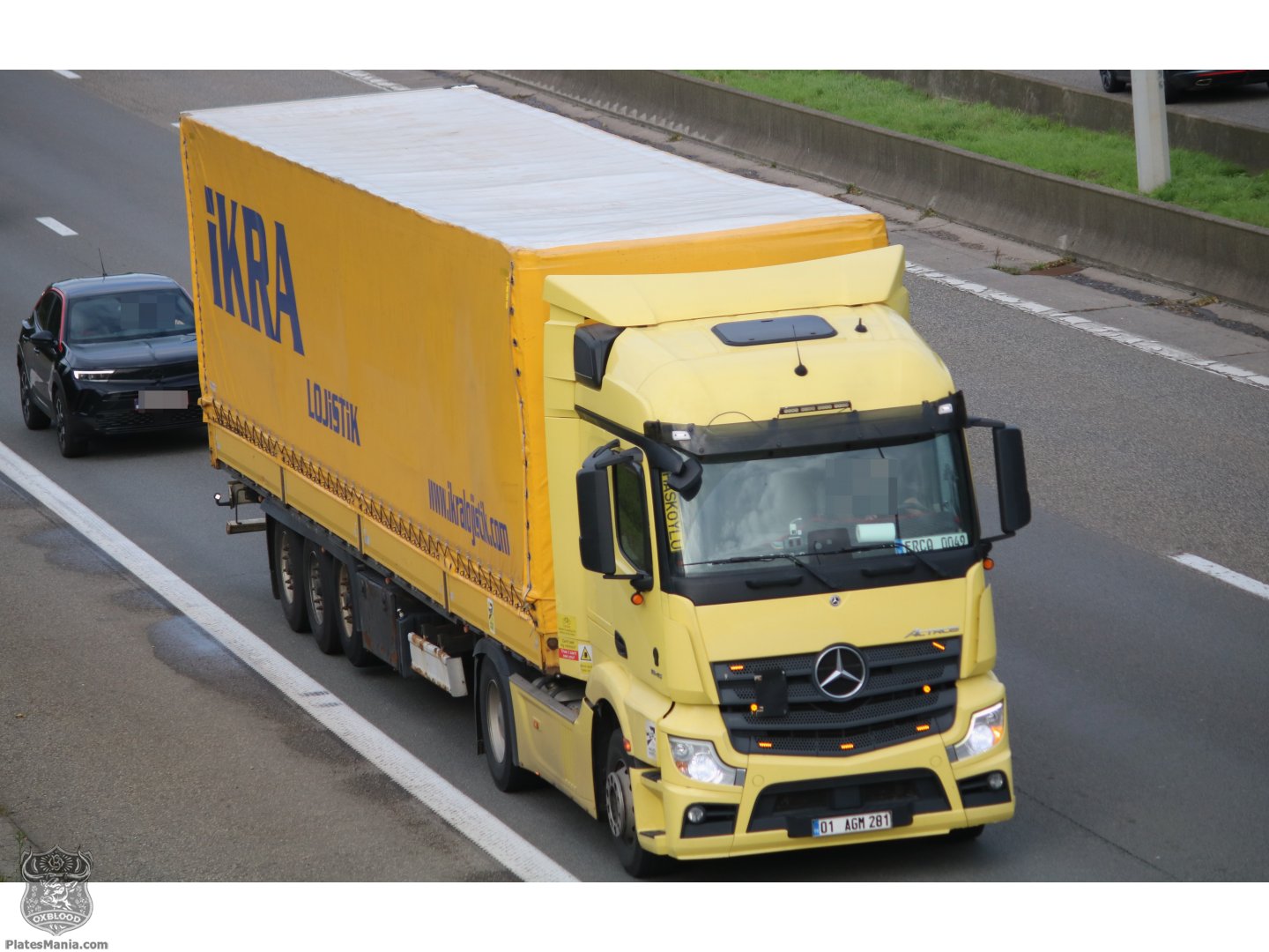 01 AGM 281, Mercedes-Benz Actros 3rd gen (MP4/MP5), 2011–