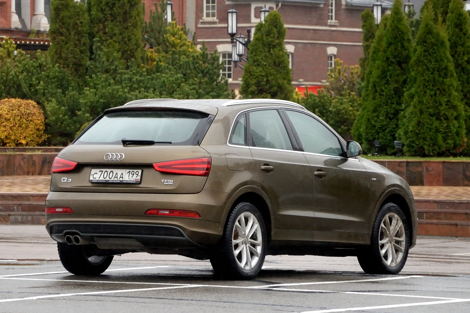 с 700 аа 199, Audi Q3 1st gen (8UB/8UG), 2011–2018