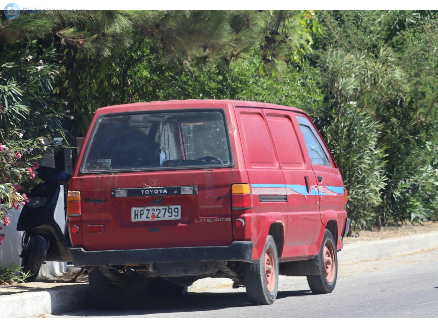 HPZ-2799, Toyota LiteAce 3rd gen Van (M30/M40), 1985­–1991
