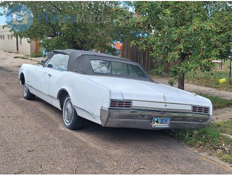 5 3529, Oldsmobile 88