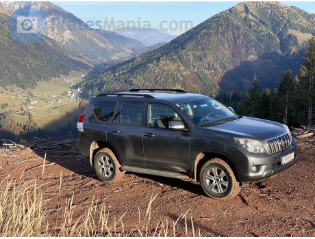K 535 EF, Toyota Land Cruiser Prado