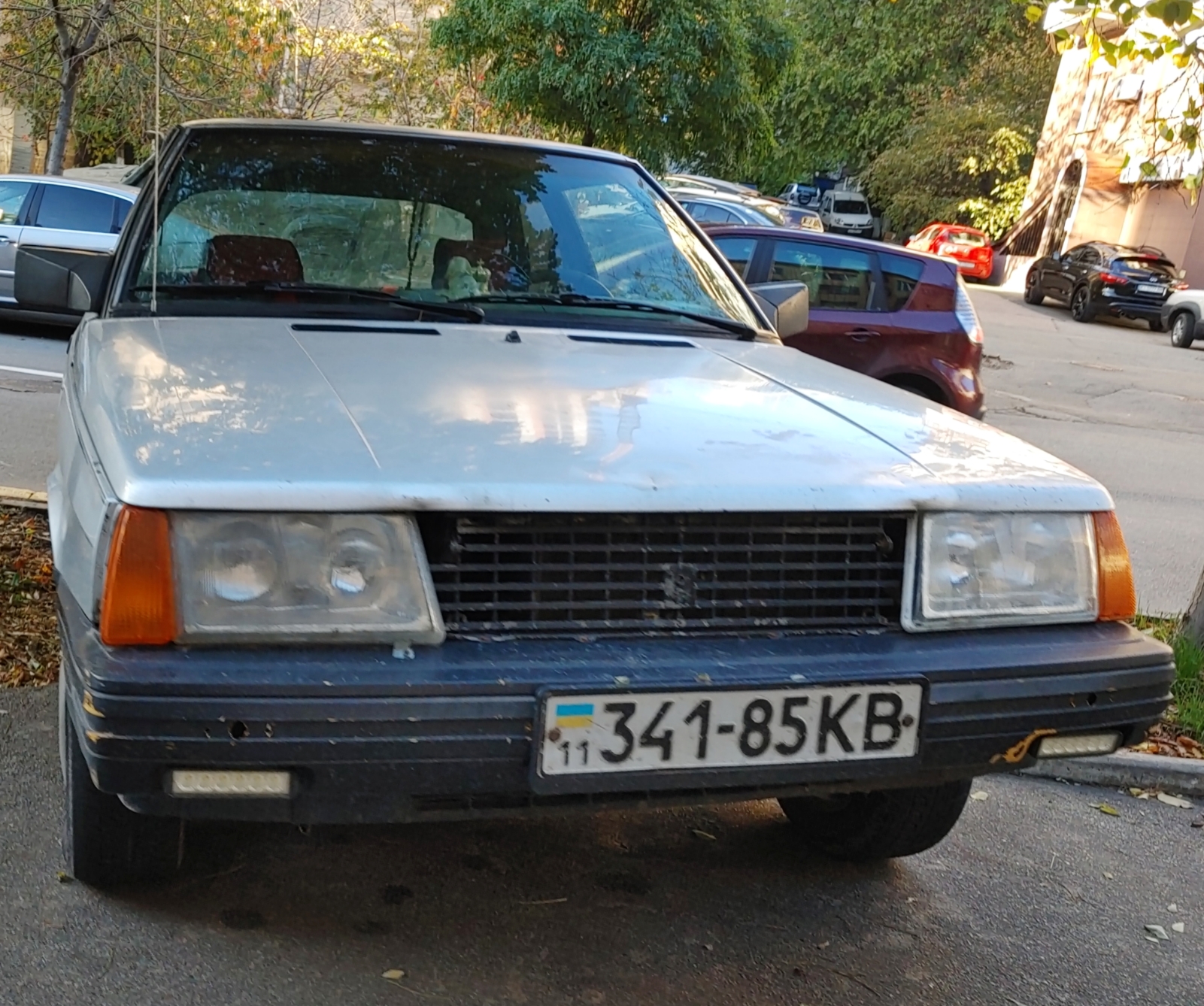 11 341-85 KB, Renault Encore 1st gen 3-door Hatch (B37; NA-market), 1984–1987