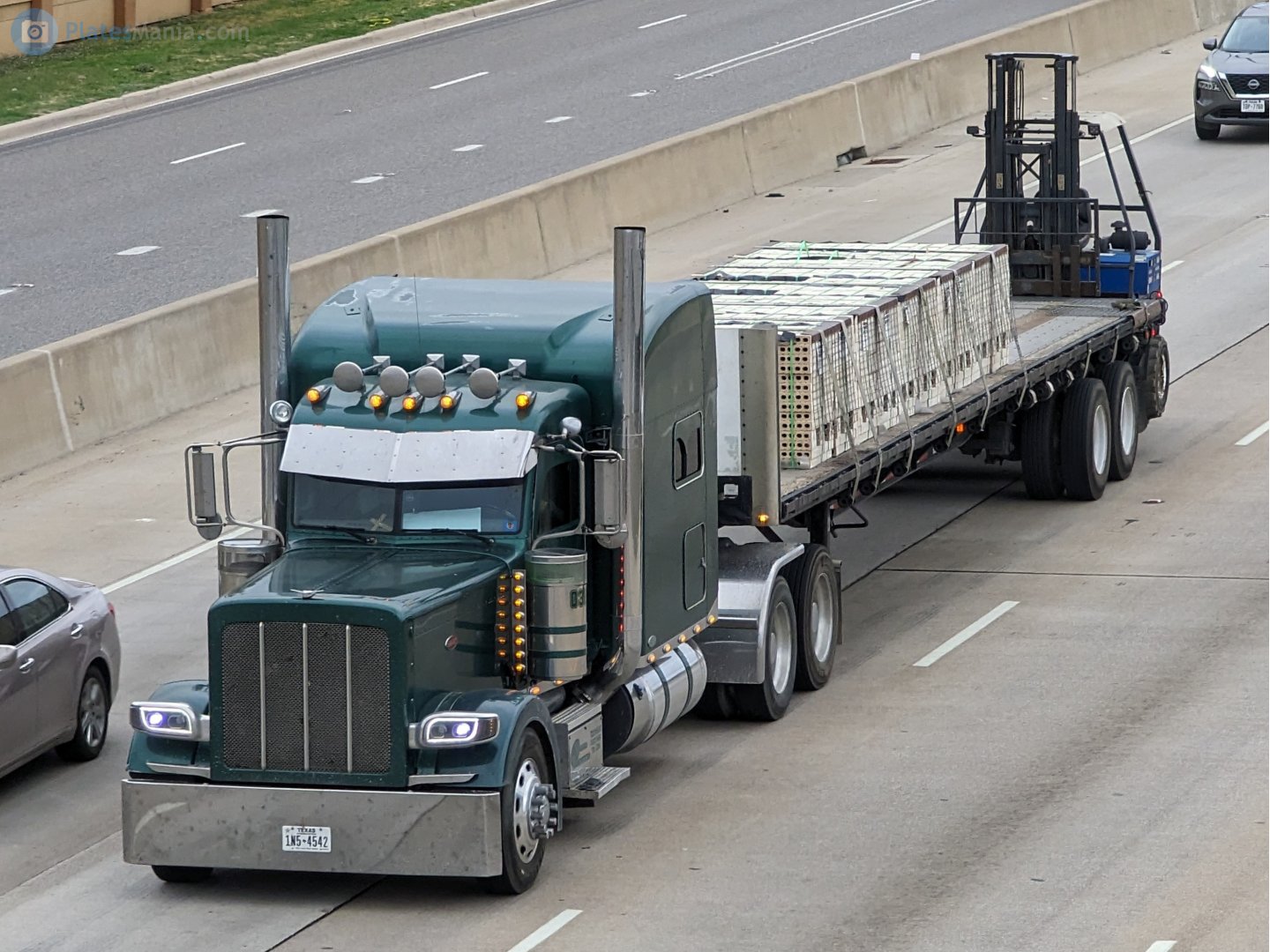 1N5-4542, Peterbilt 389 